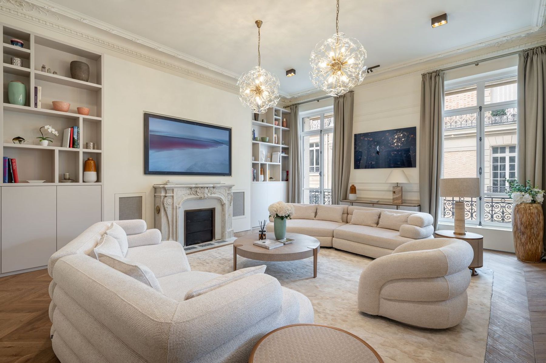 Apartment Montaigne villa photo.